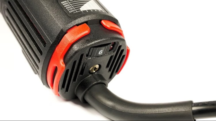 Polerka evoxa HDF 12 MII orbitalna mimośrodowa ddddual action o skoku 12 mm 2.jpg